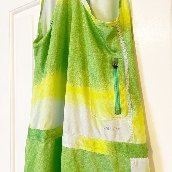 Nike Dri-Fit Sleeveless Racerback Drawstring green, yellow, white, Dress. XS - Picture 7 of 8